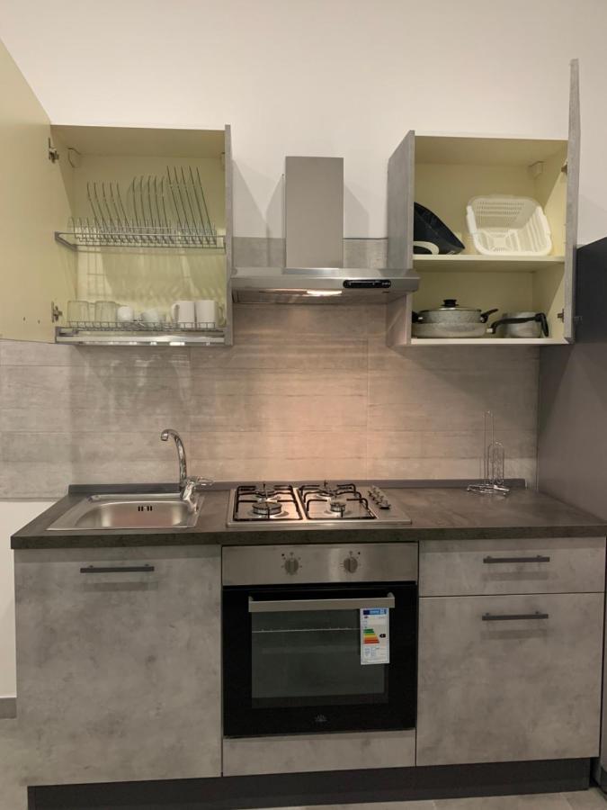 Miris Apartment Fast Comfortable Naples Airport Capodichino 25 Minutes Walk Self Check-In Exterior foto