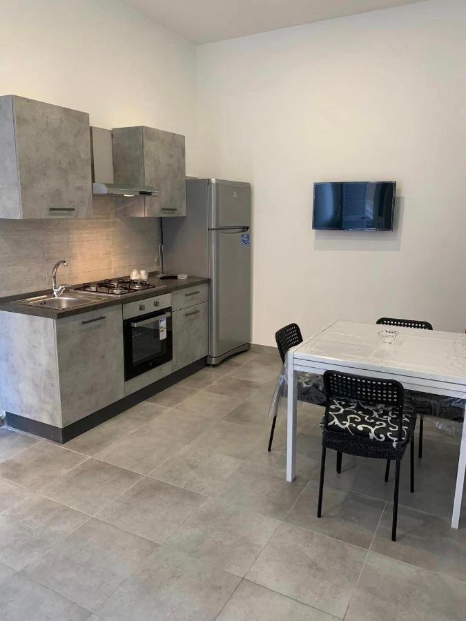 Miris Apartment Fast Comfortable Naples Airport Capodichino 25 Minutes Walk Self Check-In Exterior foto